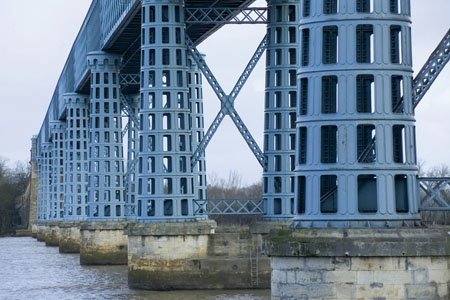 D�tail du pont sur la Dordogne