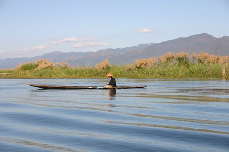 Lac Inlay