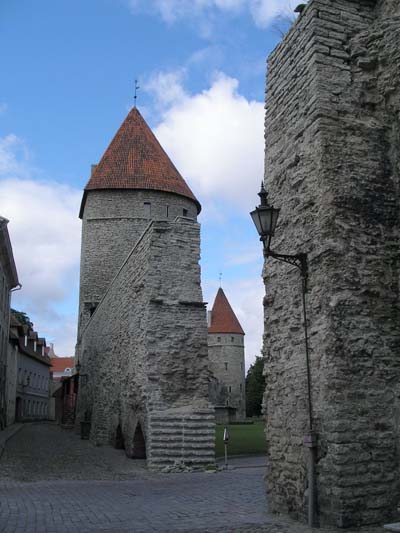 ENCEINTE FORTIFIEE DE TALLINN