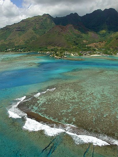 Vue a�rienne de Moorea