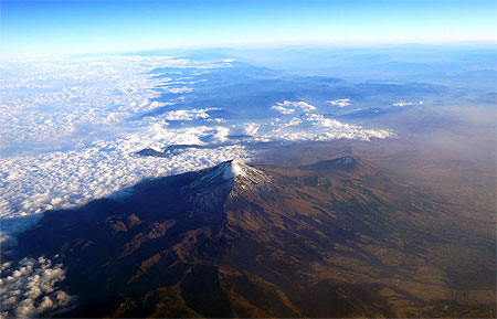 Volcan enneig� au Mexique
