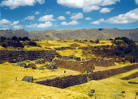 ruinas a 8 km de cusco