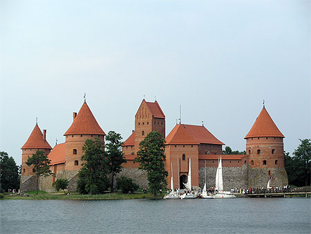 CHATEAU DE TRAKA�