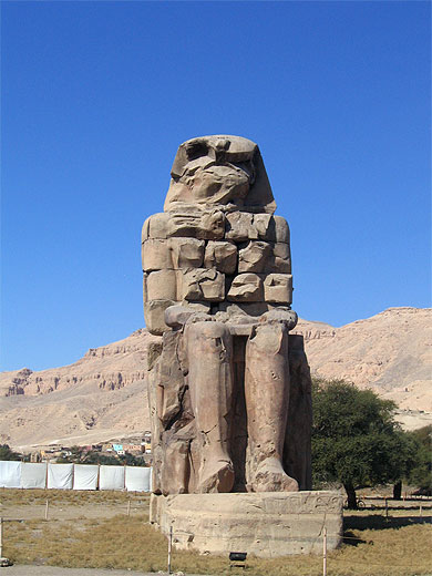 colosse de memnon