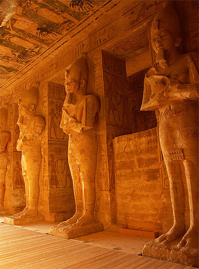 abou simbel de nuit