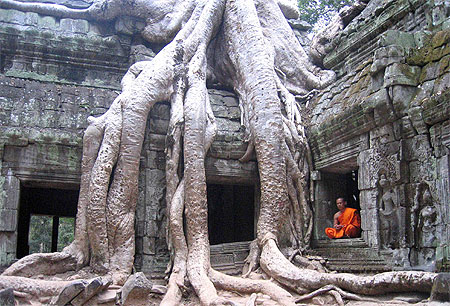 Moine Ta  Phrom