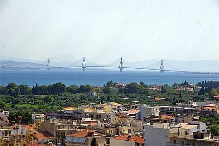 Le pont de Patras