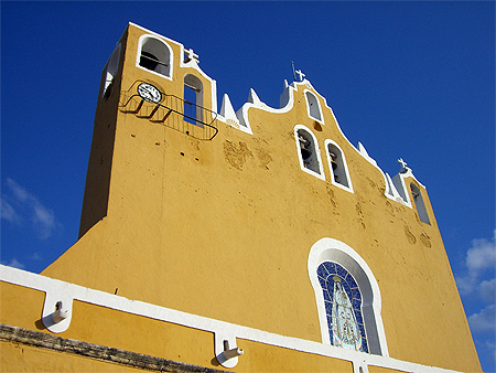 Izamal, �difice religieux