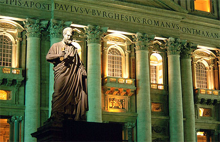 St-Pierre devant la Basilique