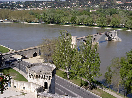 Sur le pont d'Avignon