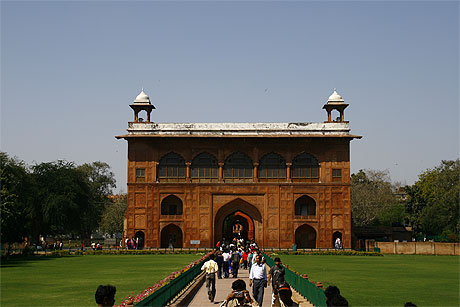 Dans l'enceinte du Fort rouge de Dehli