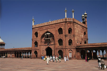 Porte principale de la mosqu�e