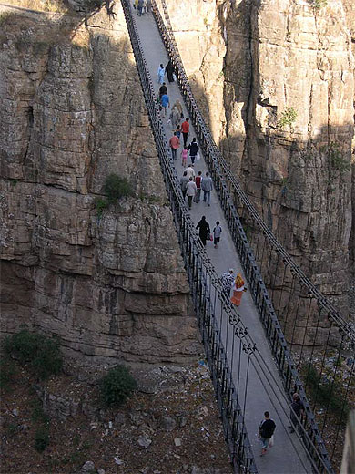 Passerelle Perr�gaux