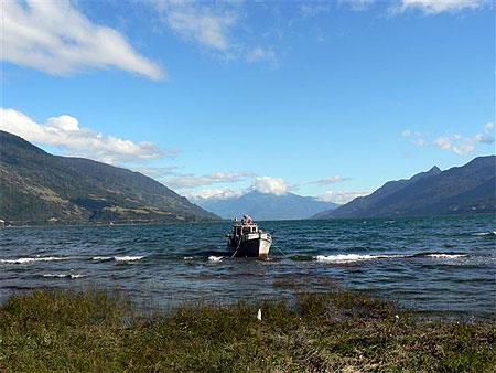 A mar�e haute sur le fjord Reloncavi