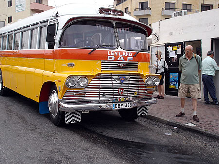 Bus maltais