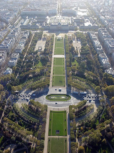 Champs de Mars vue d'en haut