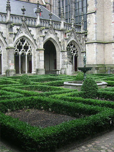 Cloitre jouxtant la cath�drale, Utrecht