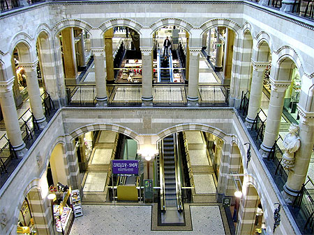 Magna Plaza