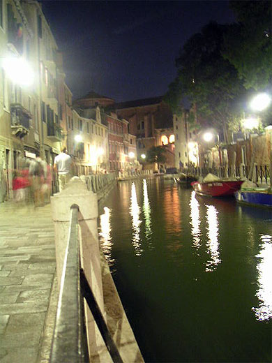 Canal de nuit