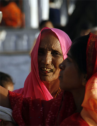 Femme � l'anneau