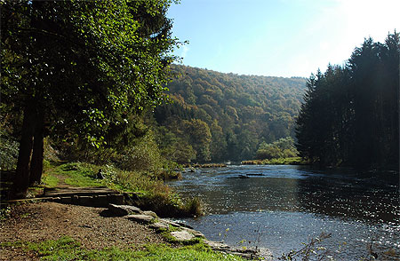 Au bord de la Semois pr�s de Bouillon