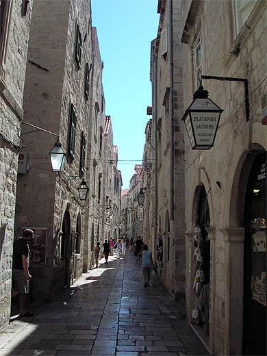 A l'Ombre d'une Ruelle