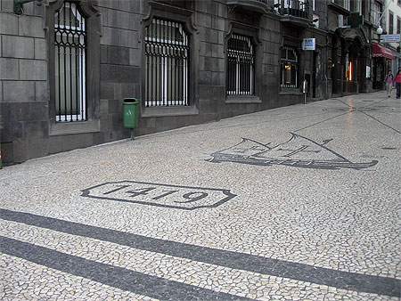 Pavage des rues de Funchal