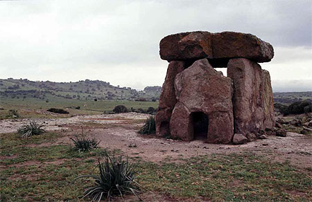Dolmen  Sa Coveccada