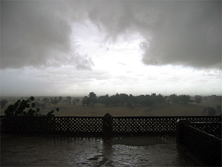 Orage sur Tombouctou