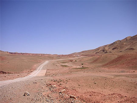 Piste menant � Mmensir