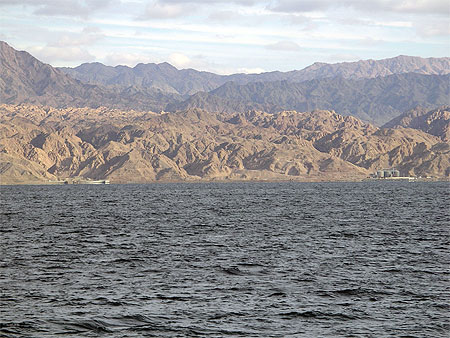 Montagnes jordaniennes vues du sud d'Eilat