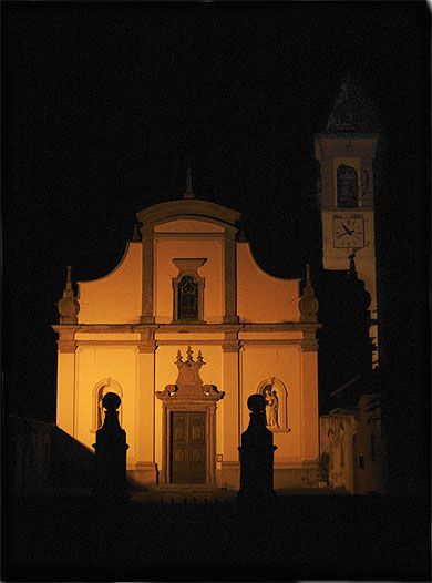 Eglise de nuit � Zelbio