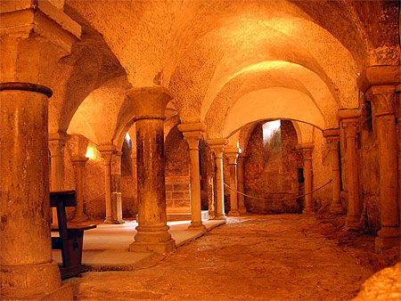 Crypte de la basilique de V�zelay