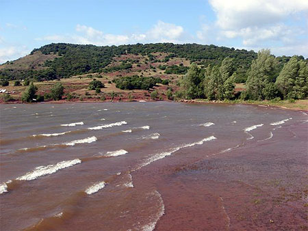 Eau couleur argile