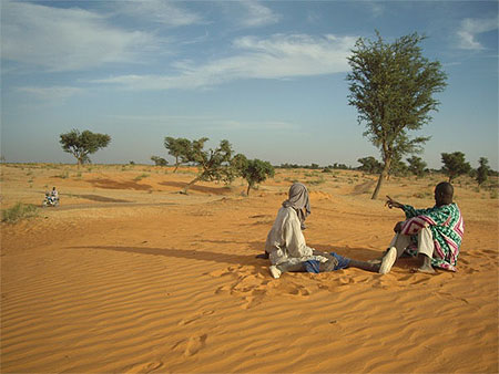 Dans les dunes de M�n�gou