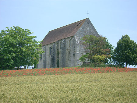 Bl�, coquelicots, �glise...