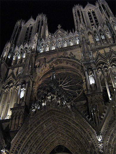 Cath�drale de Reims by night