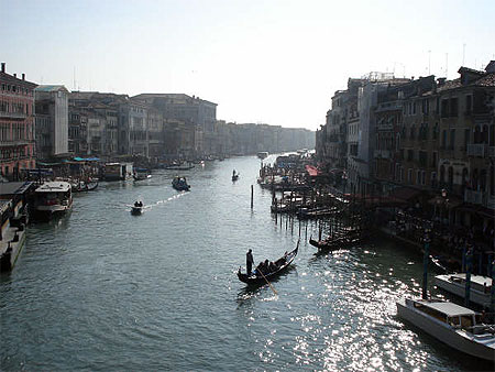 Aurore sur le Canal Grande