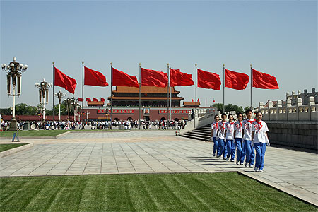D�fil� sur la place Tian An Men