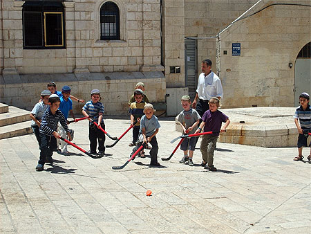 Hockey sur....pierre de Jerusalem