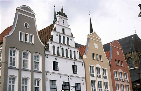 Vieilles maisons sur le Neuer Markt
