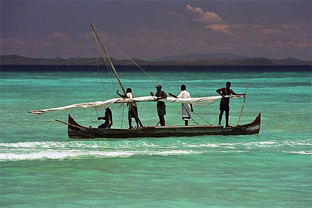 Pirogue � Nosy-Iranja