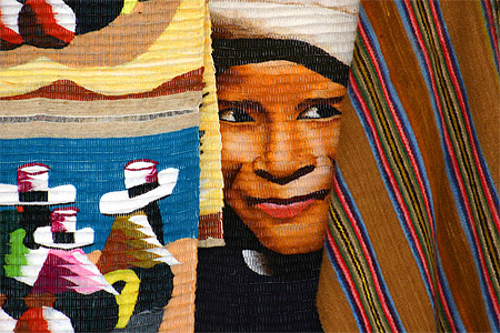 Tissus dans un des march�s de La Paz