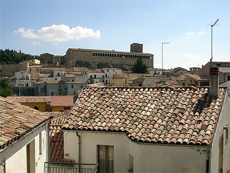 Le ch�teau du vieux Bisaccia