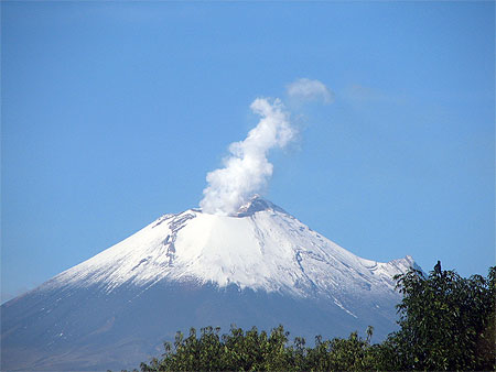 Volcan Popocatepetl en pleine �ruption