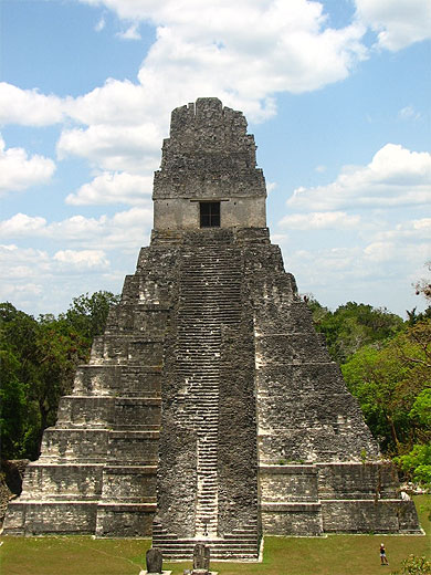 Pyramide � Tikal