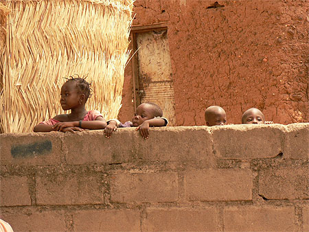 Enfants � Maroua