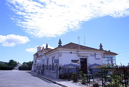 Gare de train retransform�e en bar