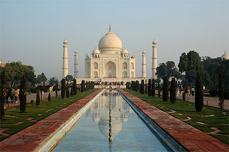 Reflet sur le Taj Mahal