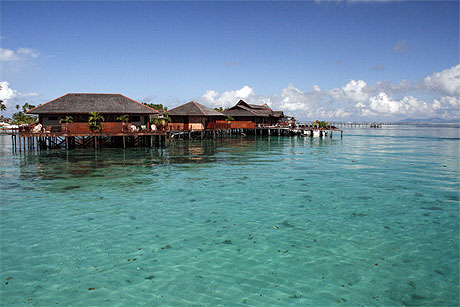 Sipadan water village